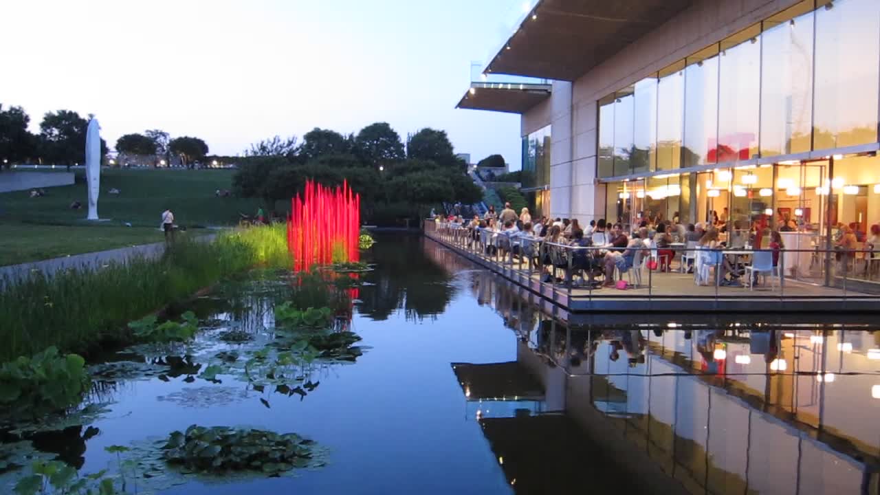 Frog calls at the VMFA pond